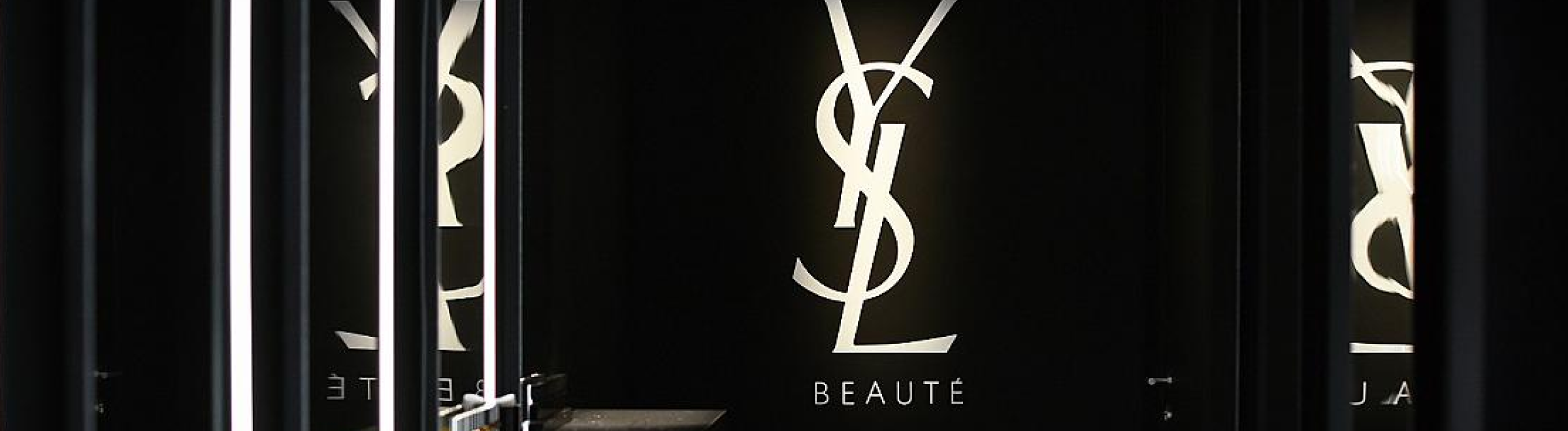 Пример использования чёрного цвета